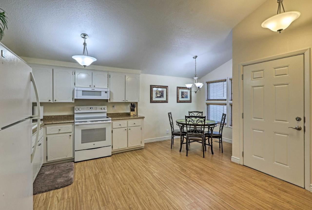Flagstaff Townhome With Deck Easy Access Downtown! Exterior photo