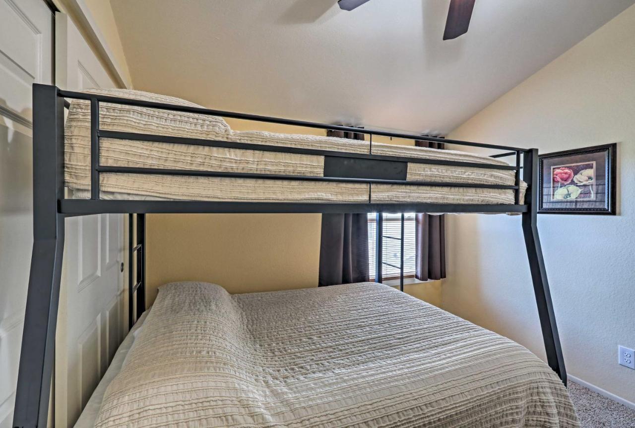 Flagstaff Townhome With Deck Easy Access Downtown! Exterior photo