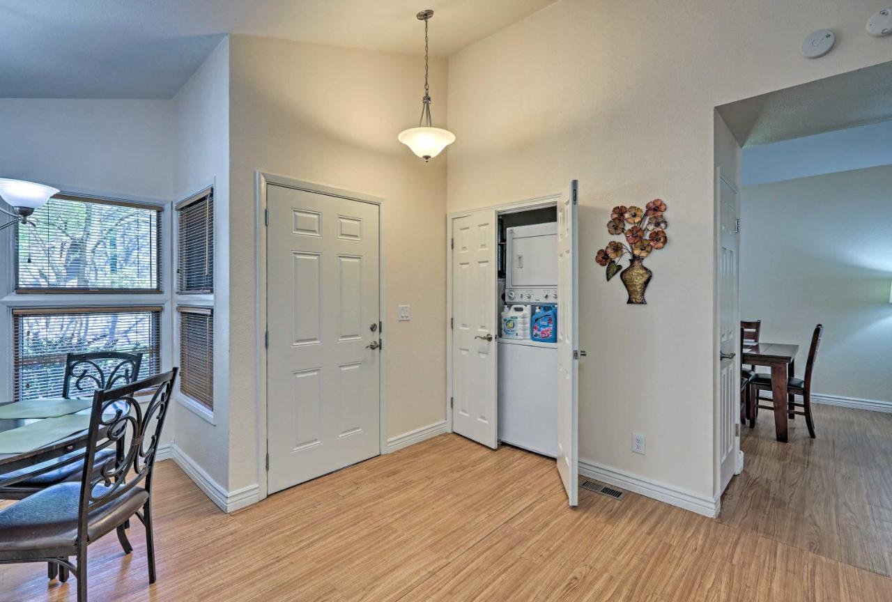 Flagstaff Townhome With Deck Easy Access Downtown! Exterior photo