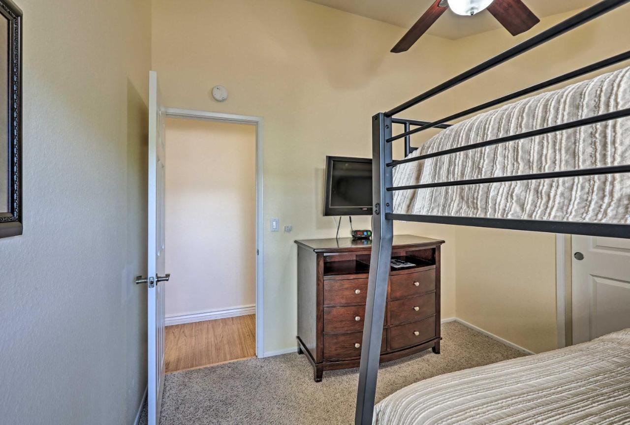 Flagstaff Townhome With Deck Easy Access Downtown! Exterior photo