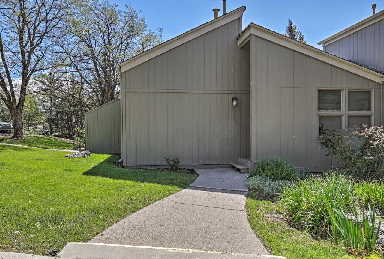 Flagstaff Townhome With Deck Easy Access Downtown! Exterior photo