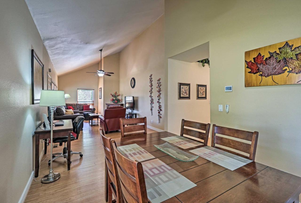 Flagstaff Townhome With Deck Easy Access Downtown! Exterior photo